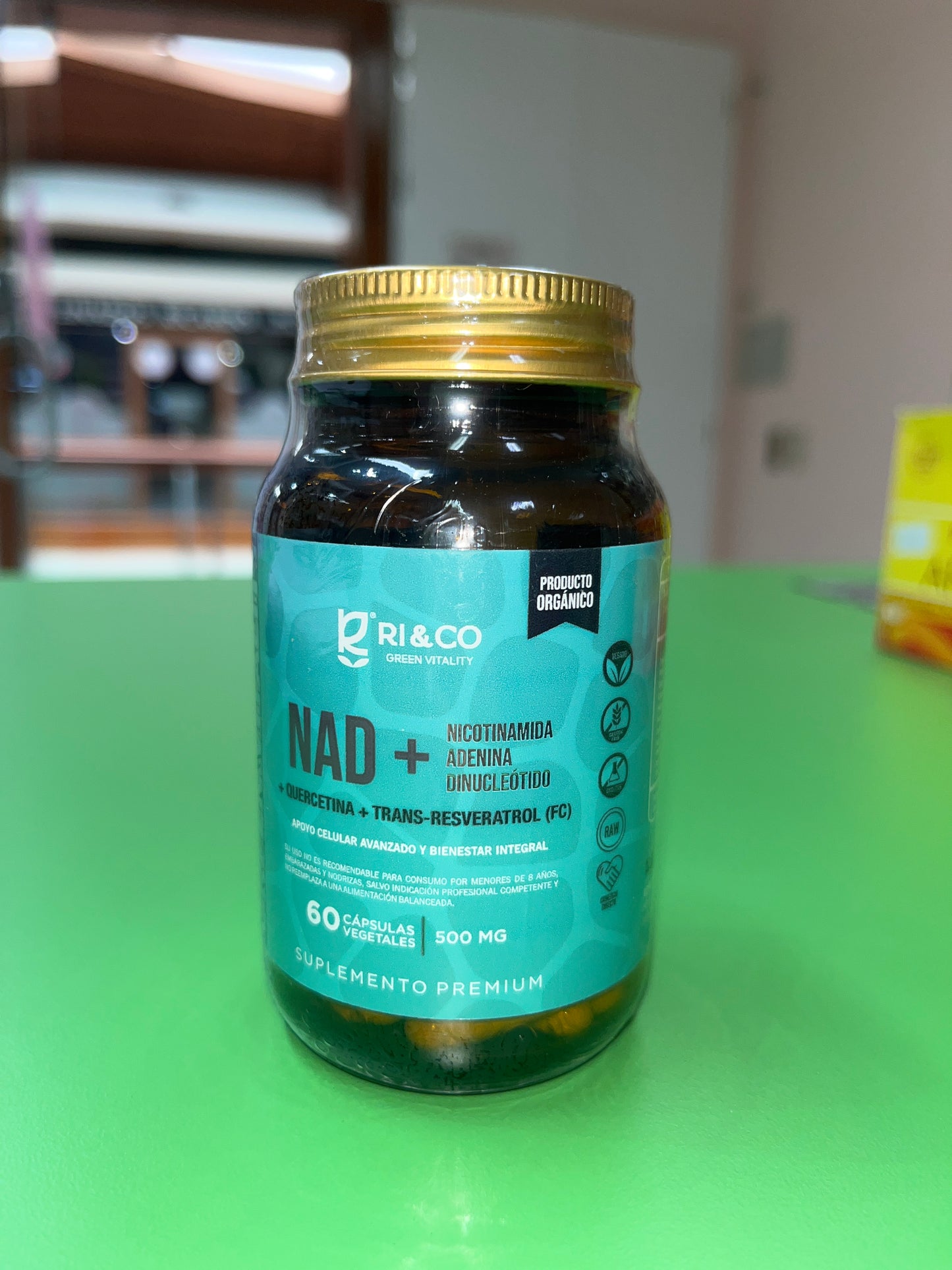 NAD + RESVERATROL + QUERCETINA X 60 CÁPSULAS VEGETALES RI AND CO